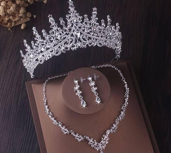 عکس سرویس طلا برای عروس