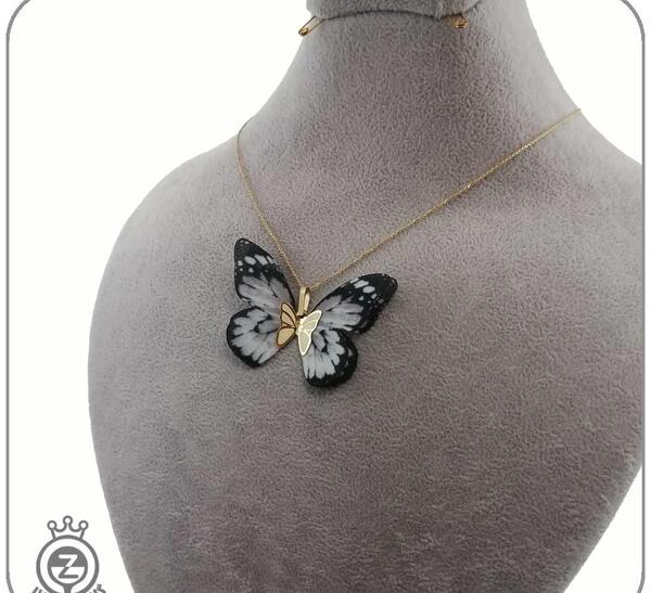 عکس گردنبند طلا پروانه