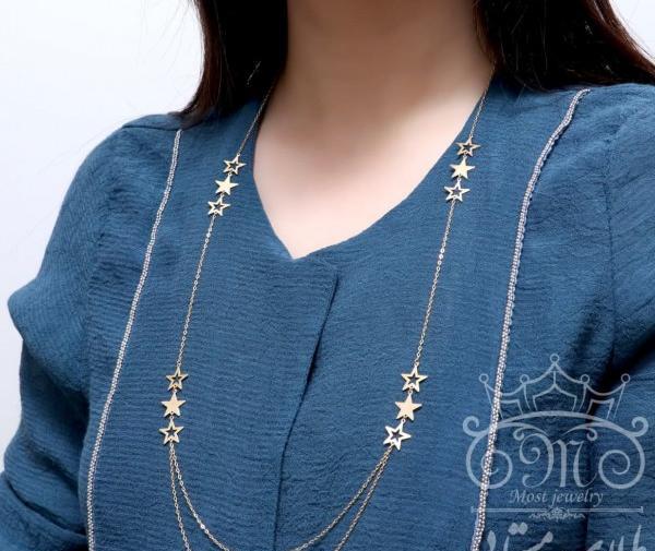عکس گردنبند طلا رو لباسی
