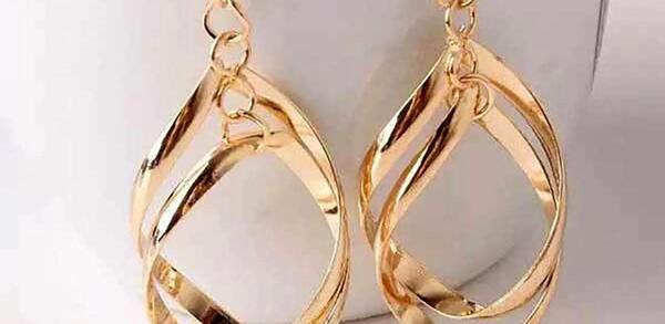 عکس زیباترین گوشواره های طلا