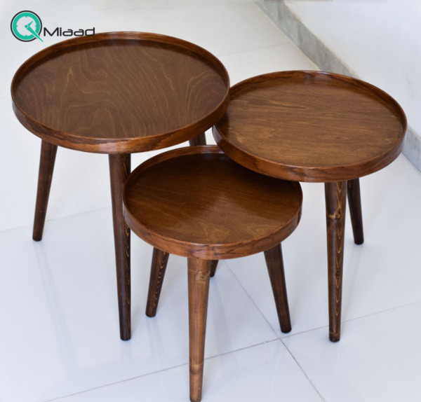 عکس میز چوبی ساده