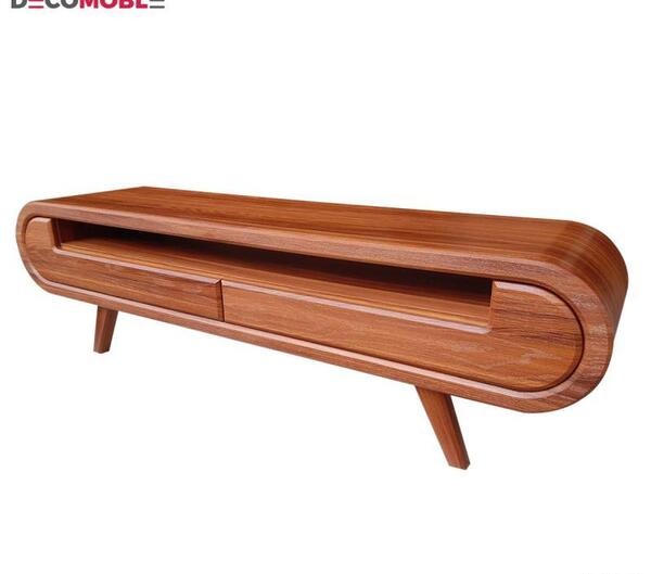 عکس میز چوبی ساده