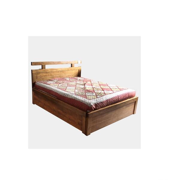 عکس تخت چوبی ساده