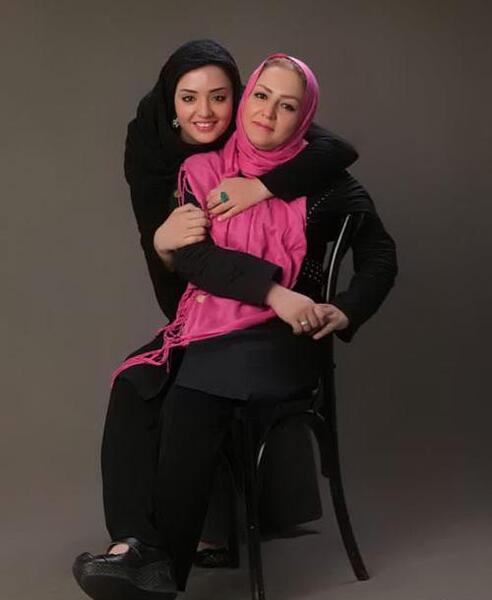 عکس بارداری نرگس محمدی در ستایش