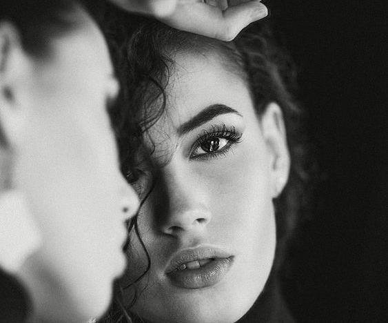 توضیح عکس پرتره