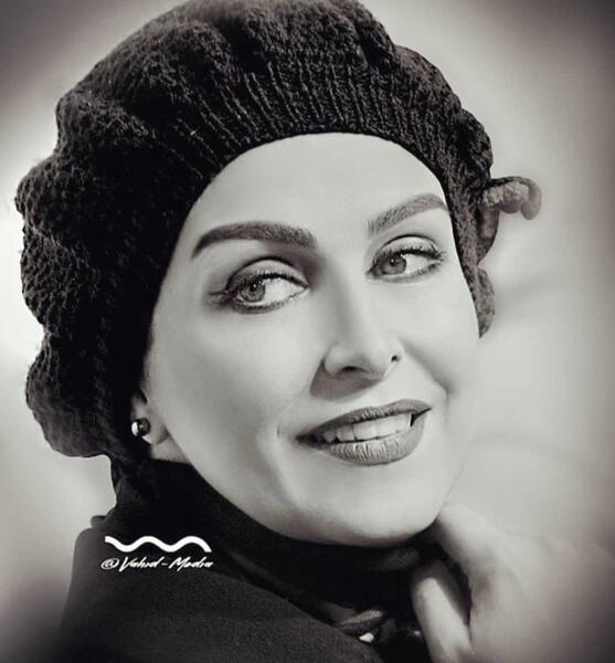 عکس پرتره سیاه و سفید از چهره