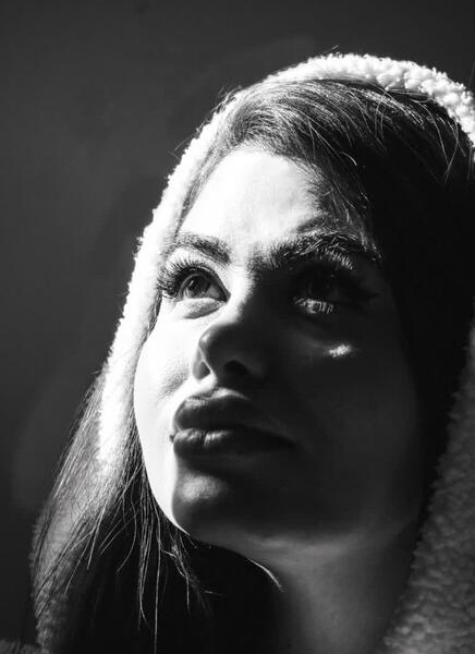 عکس پرتره سیاه و سفید از چهره