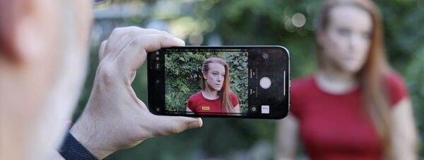 گرفتن عکس پرتره با گوشی