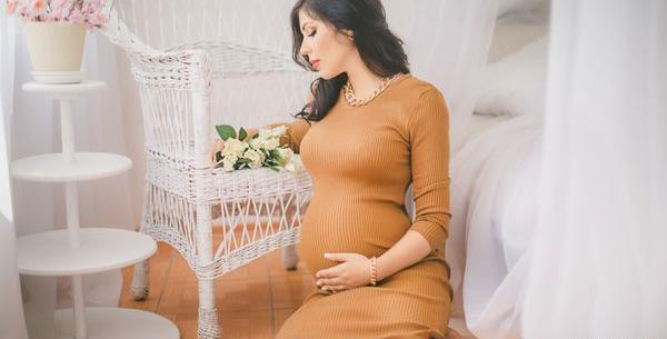 عکس زیبای بارداری زن