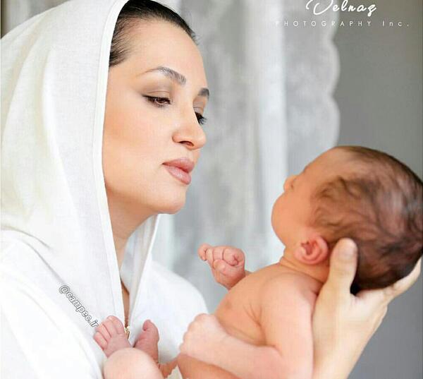 بارداری عکس عروسی روناک یونسی
