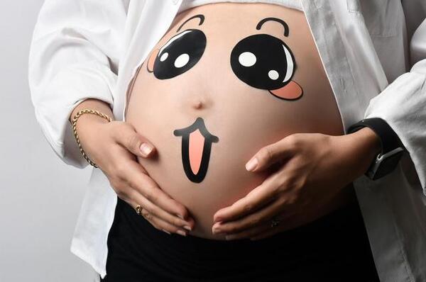 شکم عکس بارداری دختر کفشدوزکی