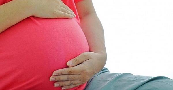 عکس حالت تهوع بارداری