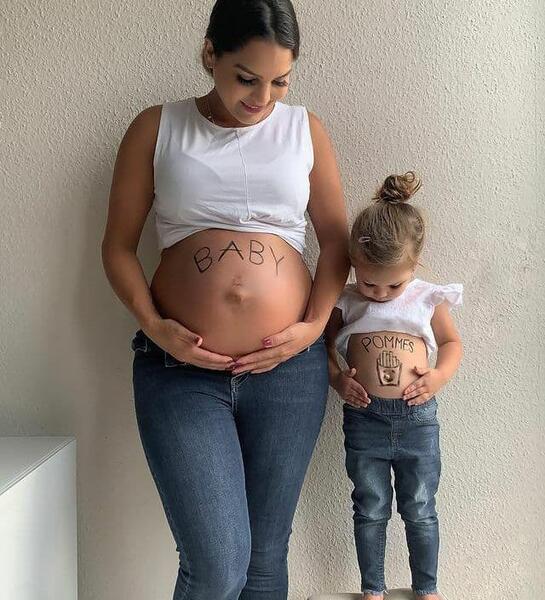 ژست عکس بارداری بچه دوم