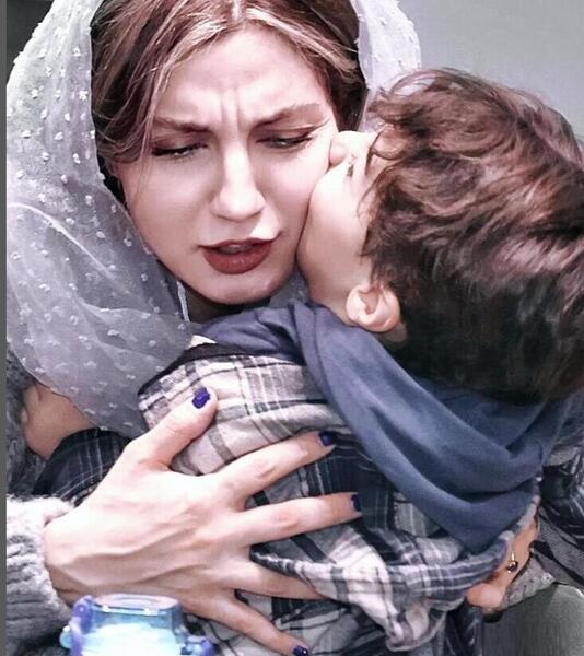 ژست عکس بارداری بازیگران ایرانی