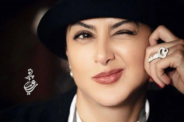 عکس بارداری ازاده صمدی