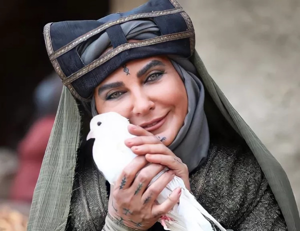عکس همسر لعیا زنگنه و فرزندش
