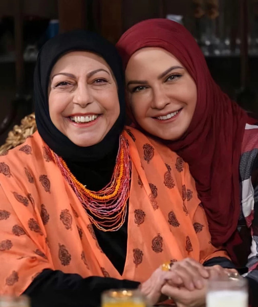 عکس همسر و فرزندان لعیا زنگنه