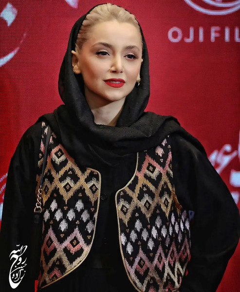 عکس همسر واقعی نازنین بیاتی
