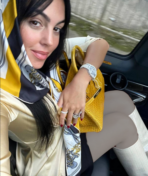 عکس همسر رونالدو در ایران