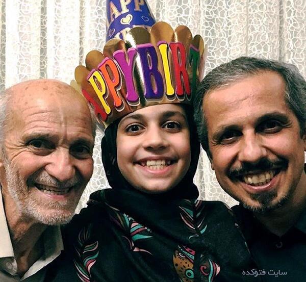 عکس جواد رضویان با همسر و دخترش
