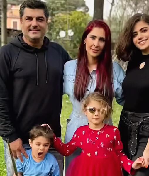 عکس سام درخشانی با همسر