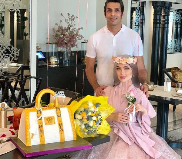 عکس قدیمی همسر سپهر حیدری