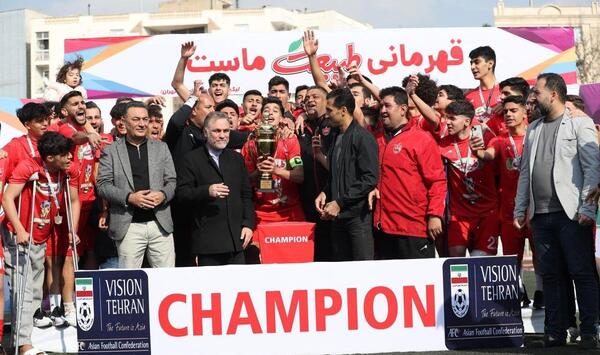 عکس همسر و فرزندان هادی نوروزی