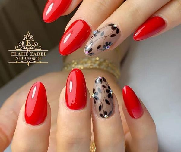 عکس کاشت ناخن قرمز ساده