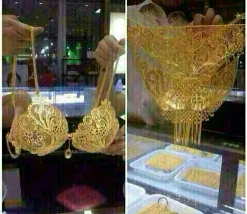 عکس از لباس طلا