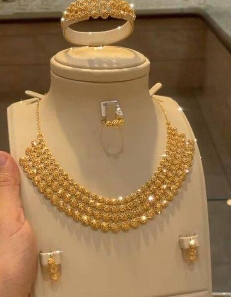عکس سرویس طلای عربی