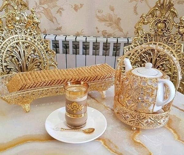 عکس ظروف طلایی