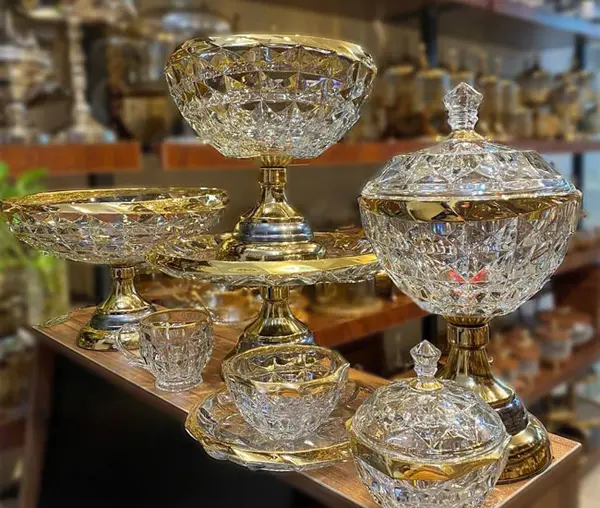 عکس ظروف طلایی