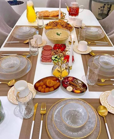 عکس ظرف لب طلایی