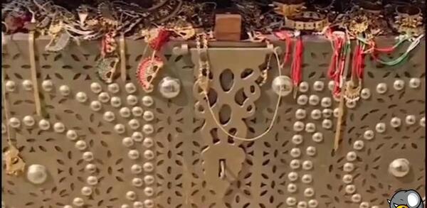 عکس صندوقچه پر از طلا