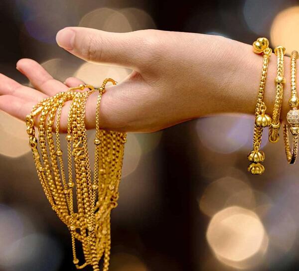 عکس سرویس طلا زرد عروس