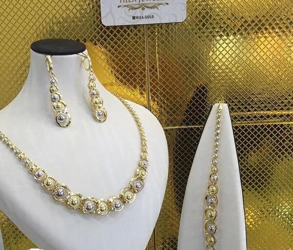 عکس سرویس طلا زرد جدید