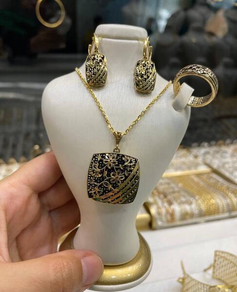 عکس گوشواره طلا دست دوم