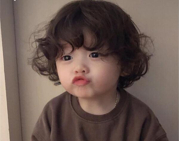 عکس طلا خواننده اهنگ بی احساس