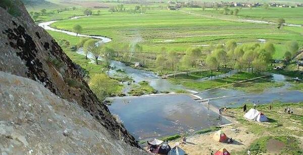 عکس چشمه طلا