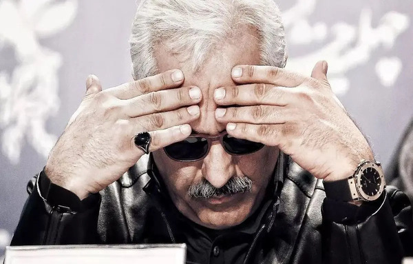 عکس مهران مدیری در برنامه دورهمی