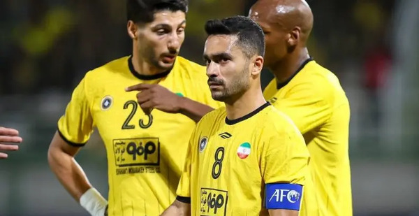 عکس محمد کریمی بازیکن سپاهان