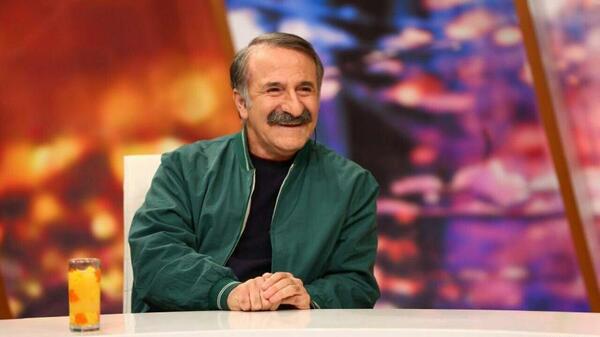 عکس مهران رجبی و خانواده اش