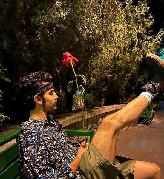 عکس های محمد صادقی با همسرش