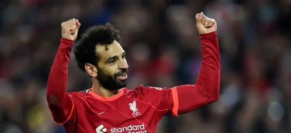 عکس محمد صلاح با همسرش