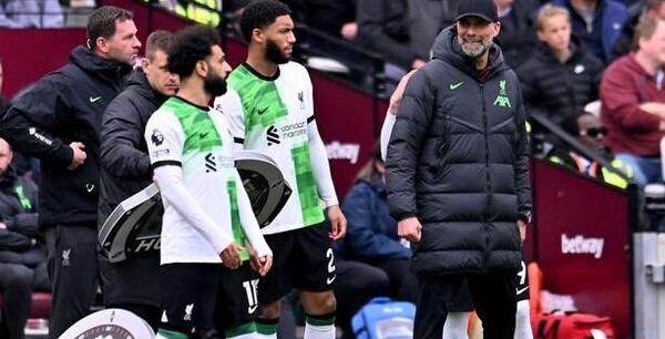 عکس محمد صلاح با همسرش