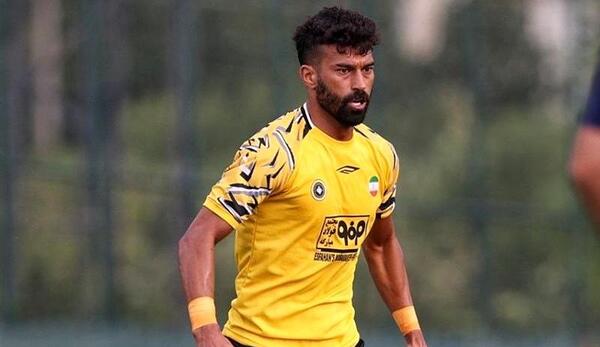 عکس محمد دانشگر در پرسپولیس