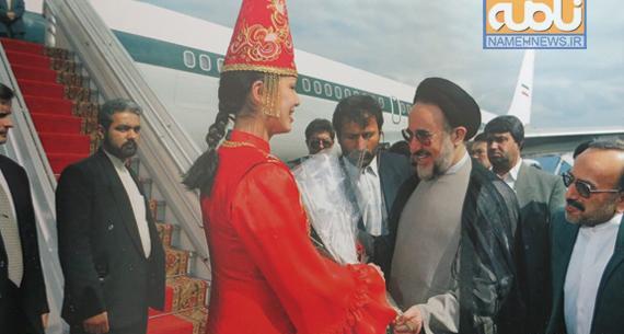 عکس سید محمد خاتمی با کت و شلوار