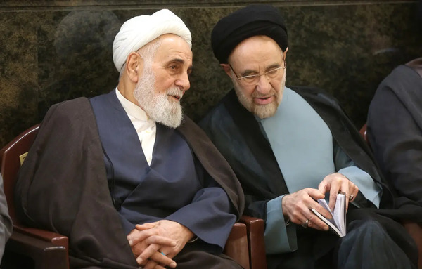 عکس سید محمد خاتمی با کت و شلوار