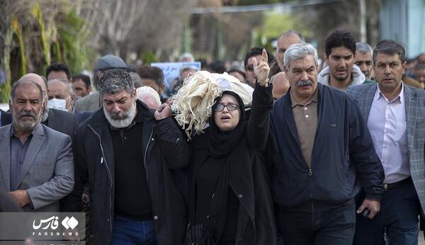 عکس شاعر محمد جواد محبت