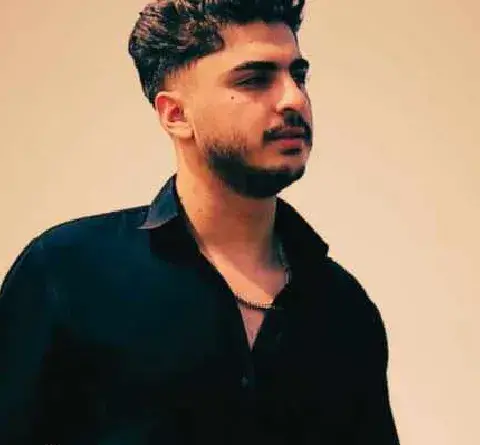 عکس محمد امین کرمزاد